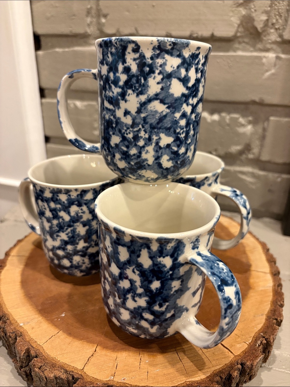 Folk Craft Sponge Tienshan Set of 4 Mugs